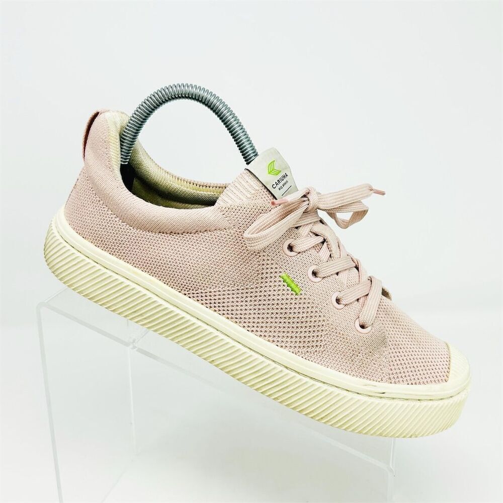 Cariuma Women's Pink Rose Low Top Canvas Sneakers Size 8 Casual Lace Up